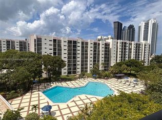 16919 N Bay Rd APT 602, Sunny Isles Beach, FL 33160