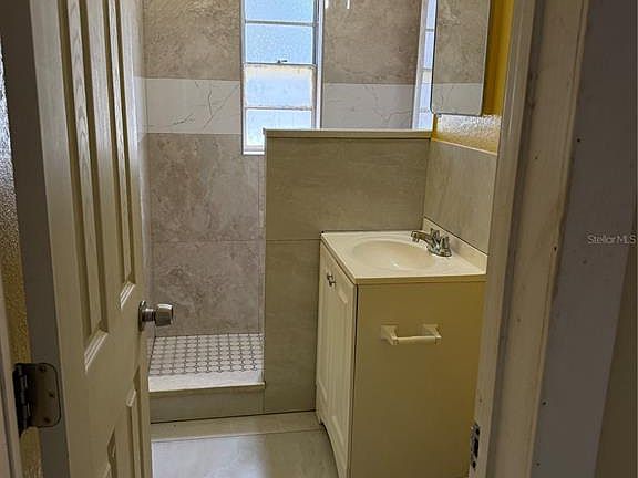 5th image of 5410 Pecos St