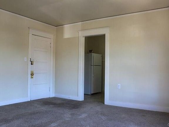 5th image of 24 W Olive Ave