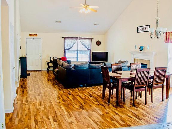 5th image of 6823 Avensong Ln
