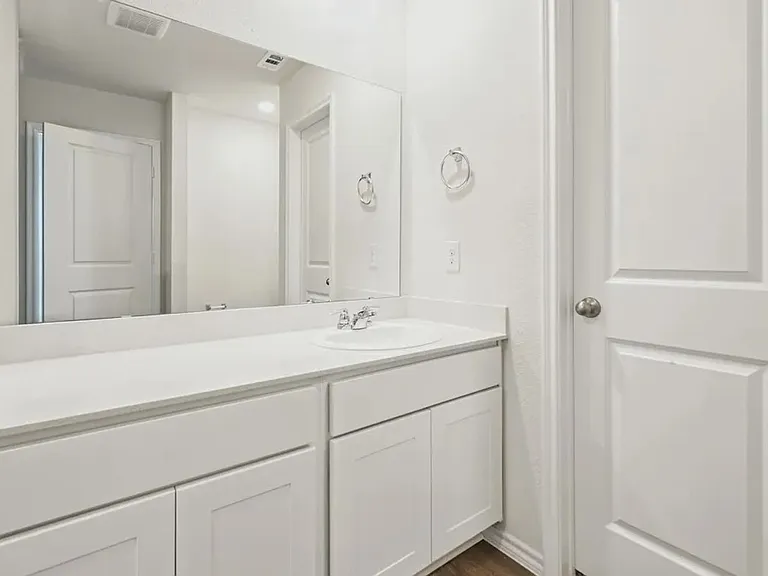 505 Lansdowne Dr — Photo 25