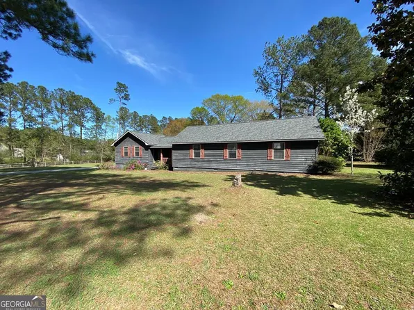 526 Tallokas Trl, Moultrie, GA 31788
