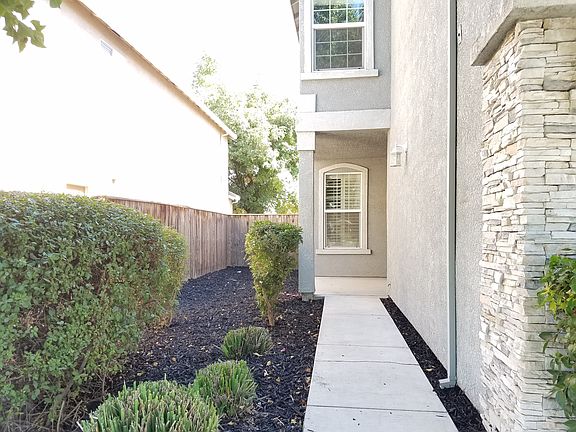 2nd image of 8243 Shay Cir