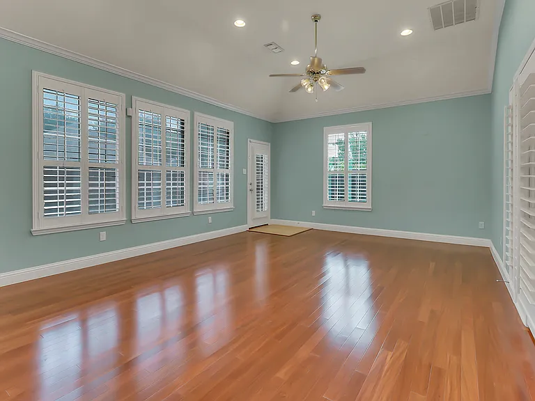 8505 Bayham Dr — Photo 21
