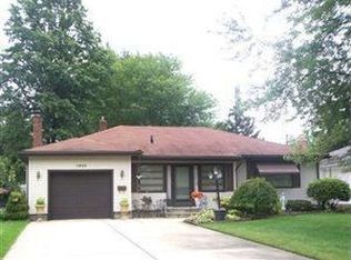 3843 Loma Vista Dr, Youngstown, OH