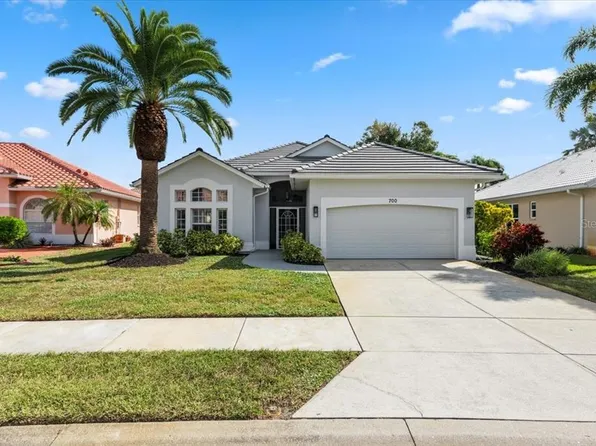 700 Silk Oak Dr, Venice, FL 34293