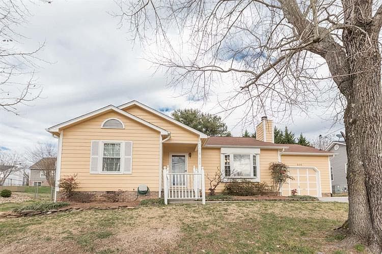1st image of 608 Summerdale Dr