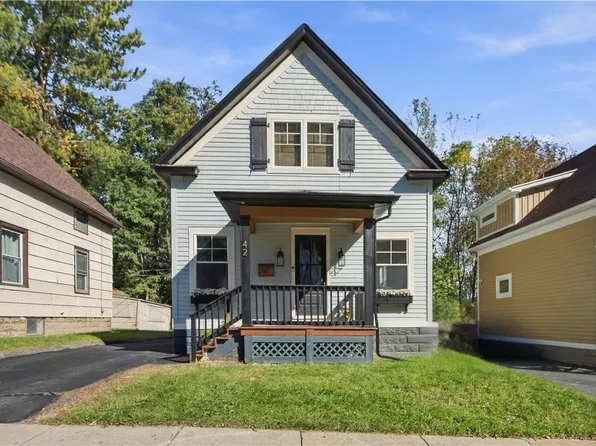 42 Riverview Pl, Rochester, NY 14608