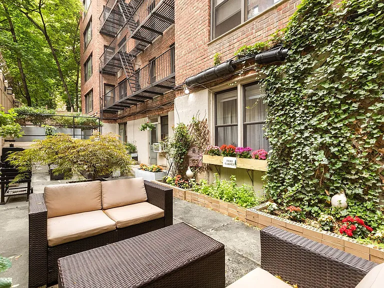 342 E 53rd St #1G — Photo 9