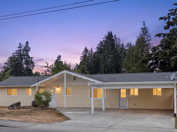 1542 Roland Ave, Pt Orchard, WA 98366