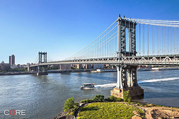 Rented by CORE | media 62