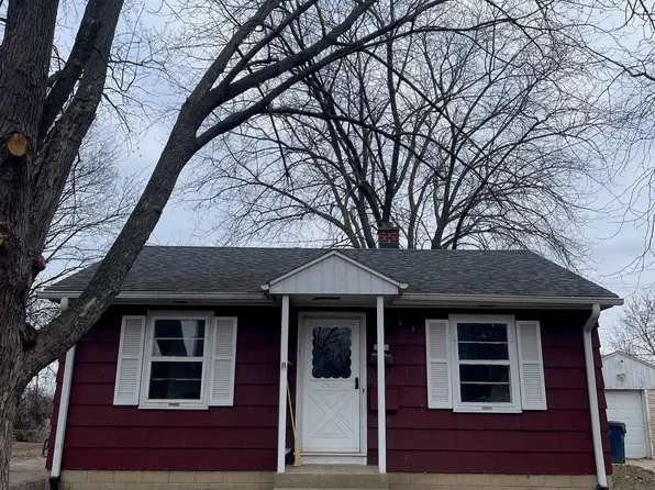 5700 N 55th Pl, Milwaukee, WI 53218