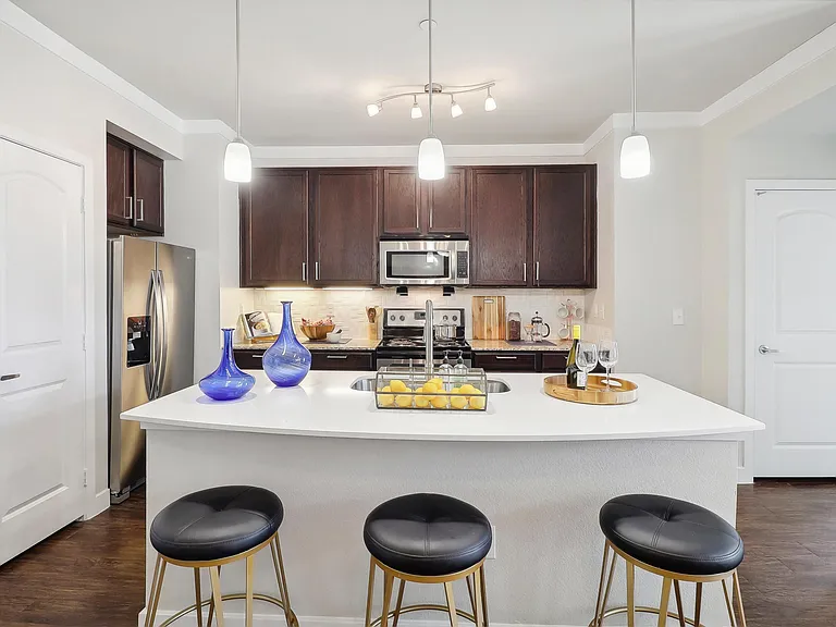 Encore at Home Town Apartments — Photo 8
