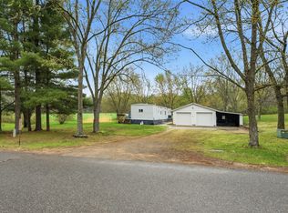 8101 South Rd, Mondovi, WI 54755