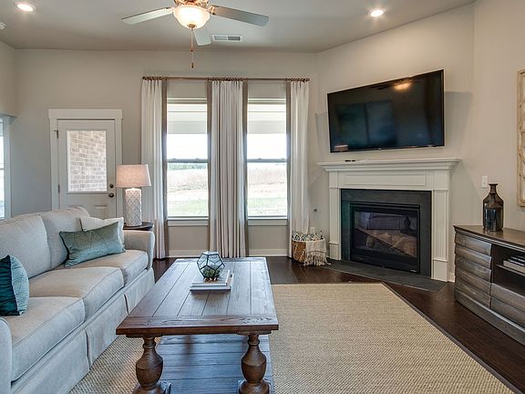 4th image of 1723 Lannister Avenue Lot #7