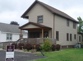 121 Walnut St, La Crosse, WI 54603