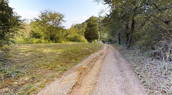 1st image of 25 Beulah Ln