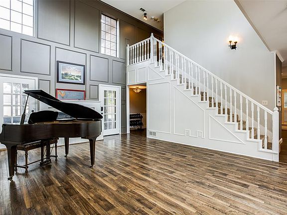 5th image of 4103 W Creek Ct