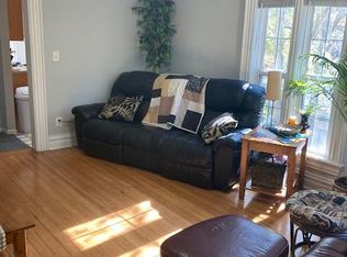 436 S Governor St #B, Iowa City, IA 52240