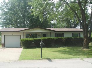 425 Constellation Dr, Arnold, MO 63010