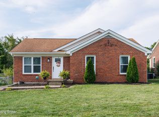 9823 Stanalouise Dr, Louisville, KY 40291
