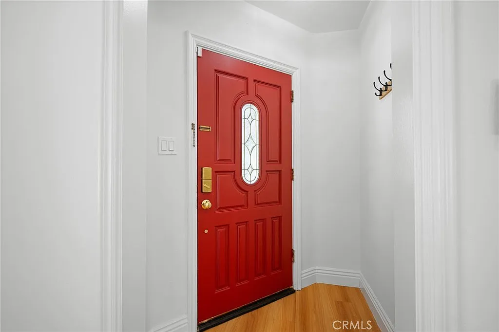 3 bed, 1678 sqft, $6,000 — Photo 4