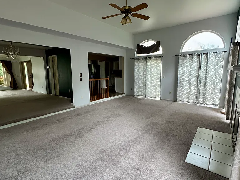 1825 Latimer Dr — Photo 68