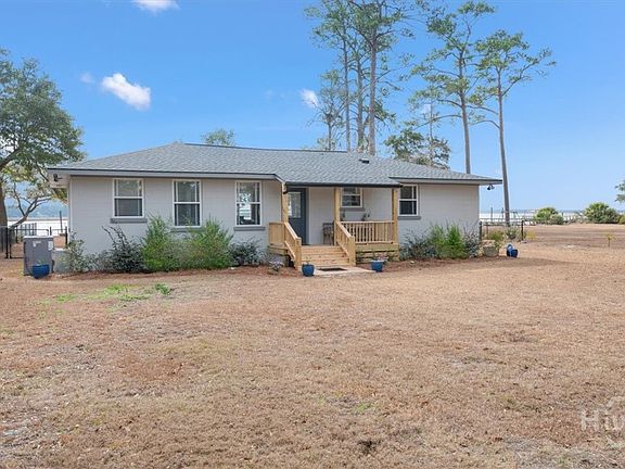 4th image of 624 Japonica Drive