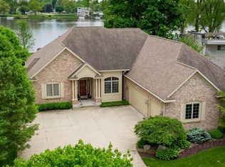 3023 Greenleaf Blvd, Elkhart, IN 46514