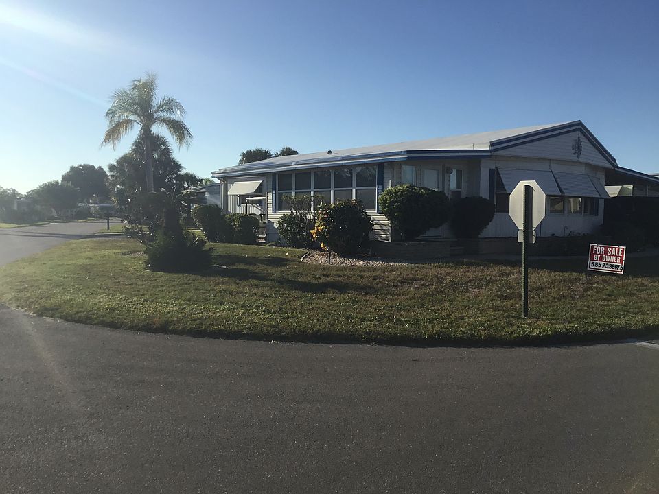 1st image of 321 Castle Dr