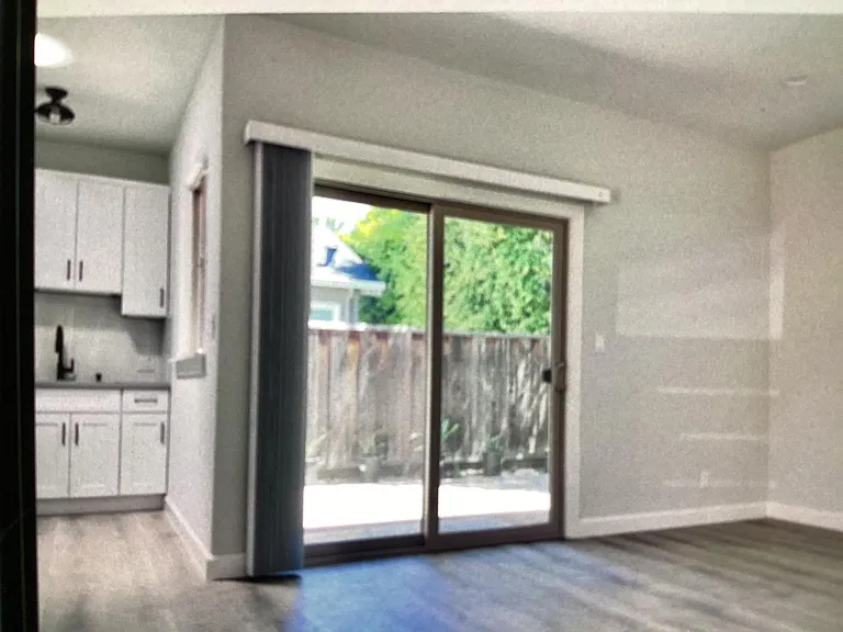 E McKinley Ave — Photo 11