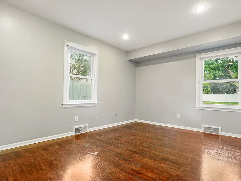 6843 E Dartmoor Rd — Photo 15