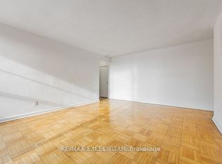 165 Cosburn Ave #401, Toronto, ON
