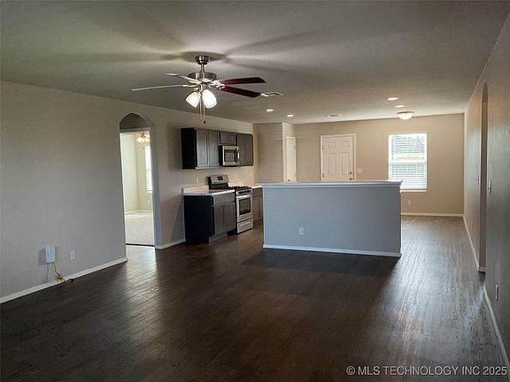 2nd image of 11381 S 240th East Ave