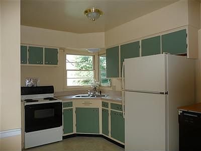 3rd image of 158 Saint Ann Dr
