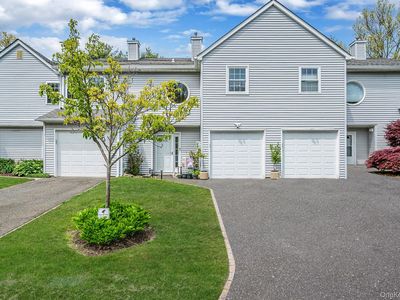1405 Sara Circle, Port Jefferson Station, NY, 11776