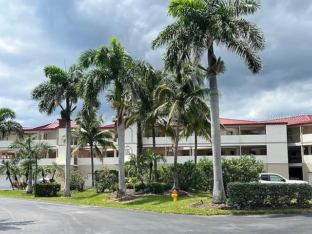 3250 Southshore Dr #54B