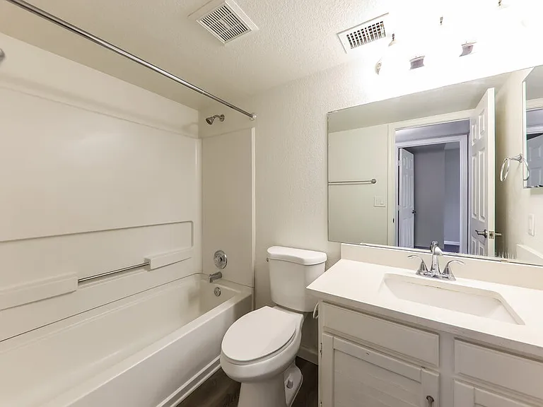 8938 N 64th Ln — Photo 15