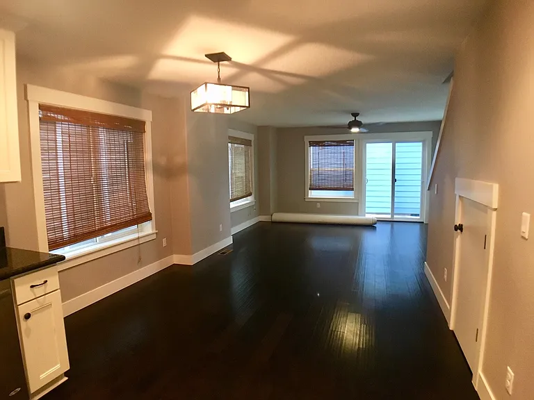 2434 SE 78th Ave #A — Photo 4