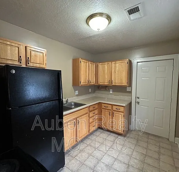 5405 Harrison St #2F — Photo 11