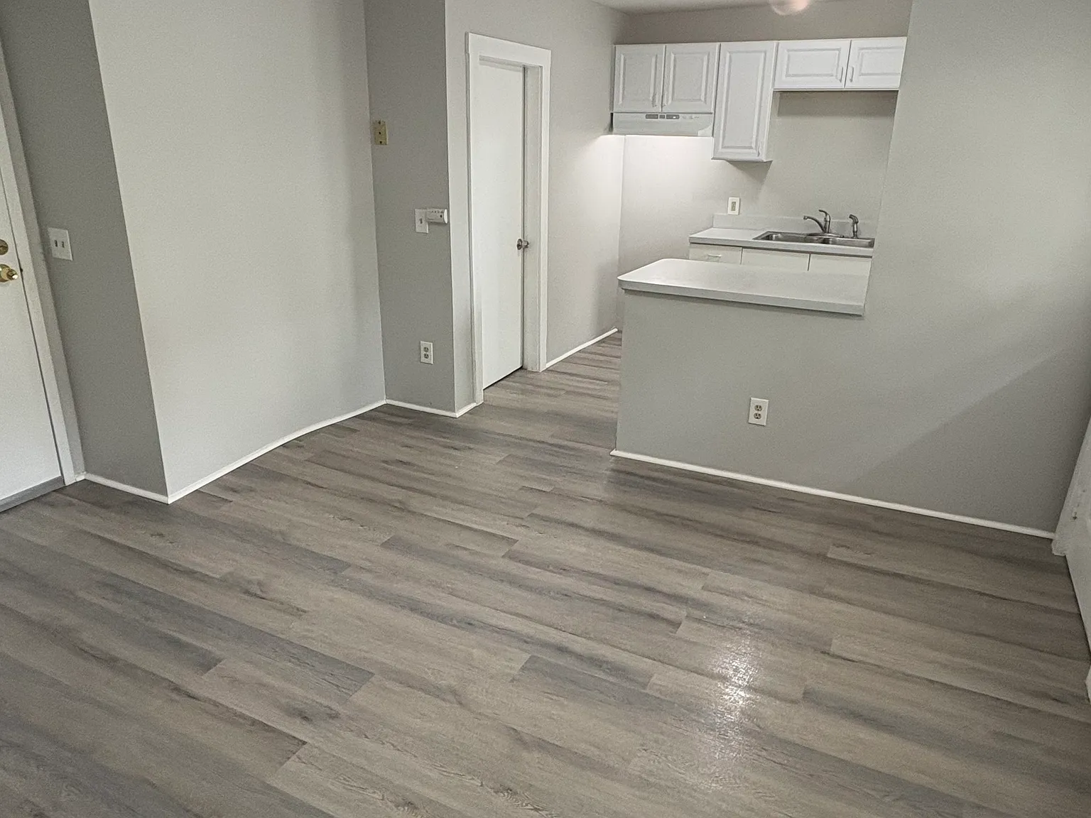 1 bed, $1,350 — Photo 1