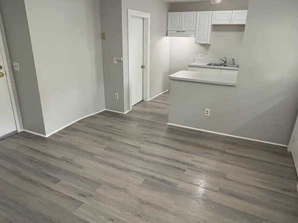 97 Spring St APT 1, Manville, RI 02838