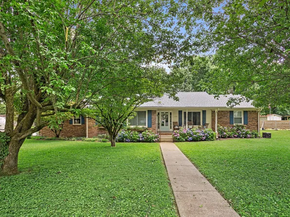 509 Iris Ave, Murfreesboro, TN 37128
