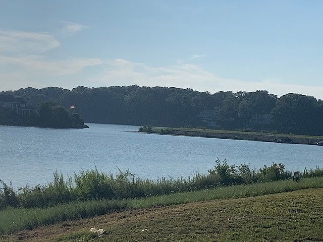 2nd image of 13409 Haven Cove Ln