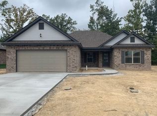 521 Preserve Cir, Manchester, TN 37355