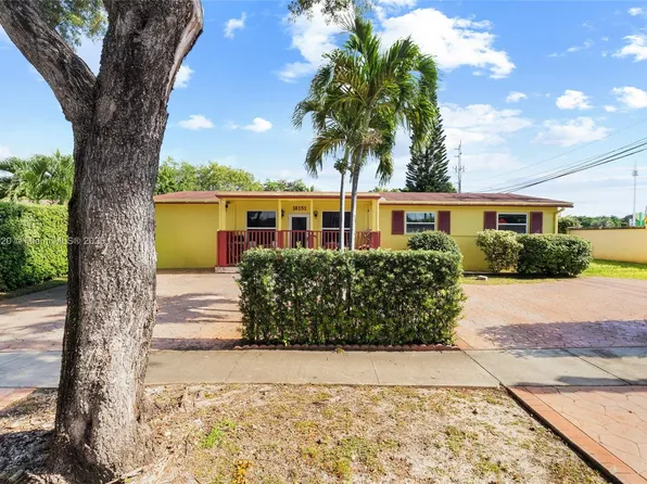 18151 NE 9th Ct, North Miami Beach, FL 33162