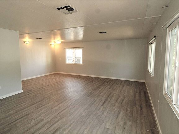 4th image of 1120 Pepper Dr #173B
