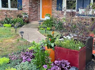 6186 S Skyline Dr, Douglasville, GA 30135