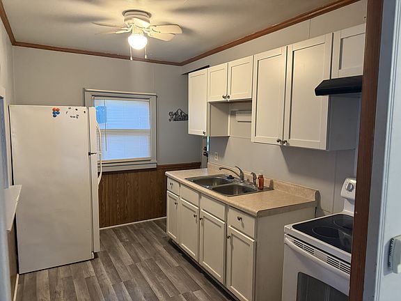 4th image of 820 Grant St