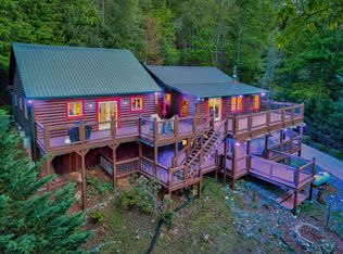 19 The Forest Rd, Blue Ridge, GA 30513